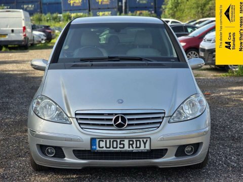 Mercedes-Benz A Class 2.0 A200 Cdi Gold #2