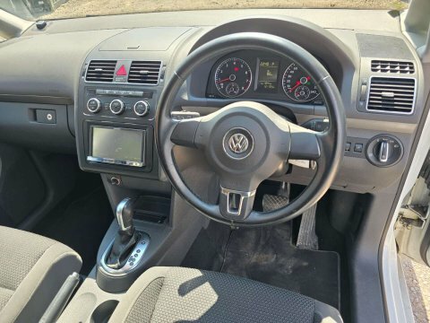 Volkswagen Touran Mpv Silver #38