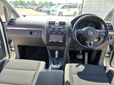 Volkswagen Touran Mpv Silver #75