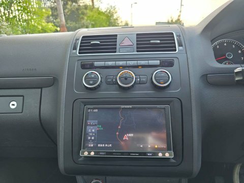 Volkswagen Touran Mpv Silver #40
