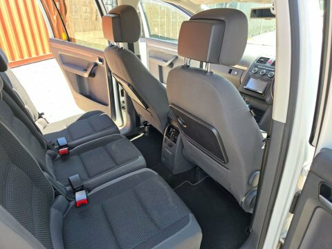 Volkswagen Touran Mpv Silver #27