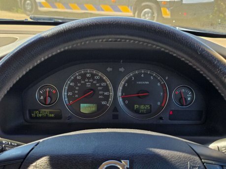 Volvo S60 Green #46