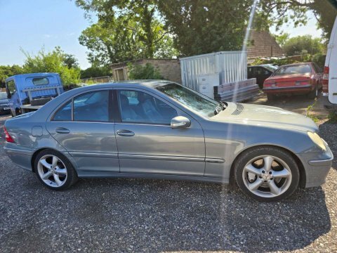 Mercedes-Benz C Class Saloon 1.8 C180 Kompressor Avantgarde Se 2006 Blue #8