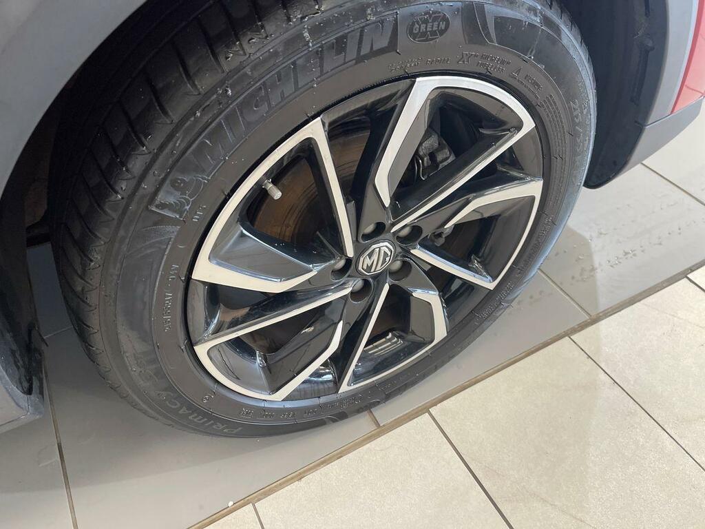 MG ZS 1.0T Gdi Exclusive LY72GXT Red #4