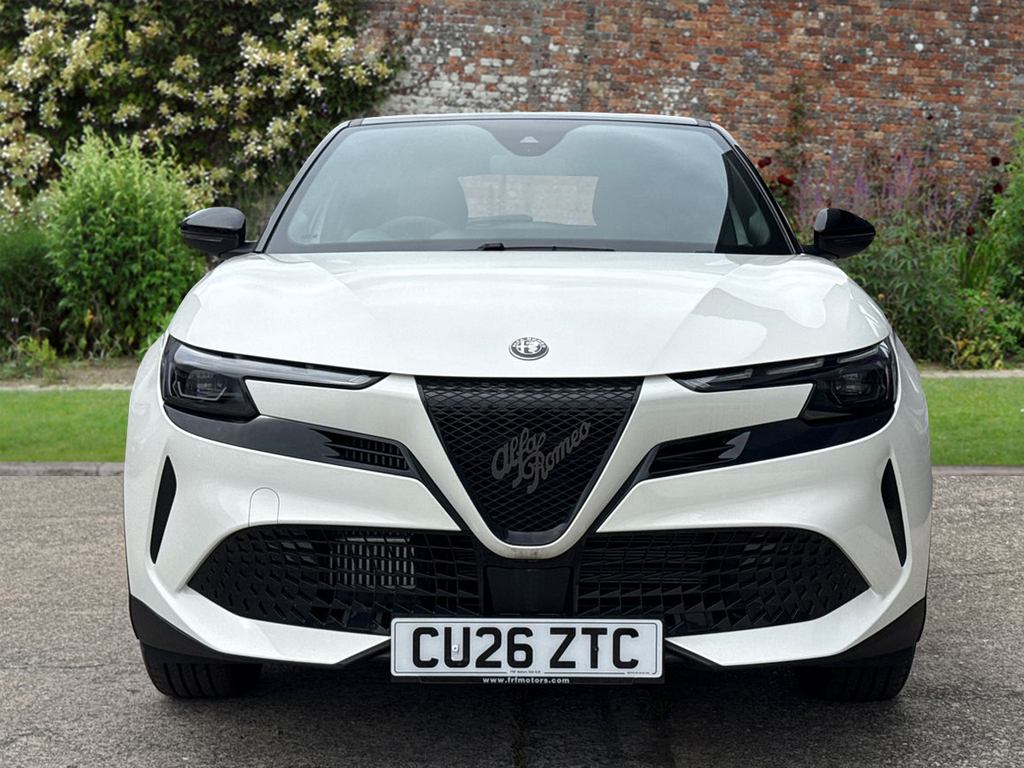 Alfa Romeo Junior 1.2 Turbo Ibrida White #2