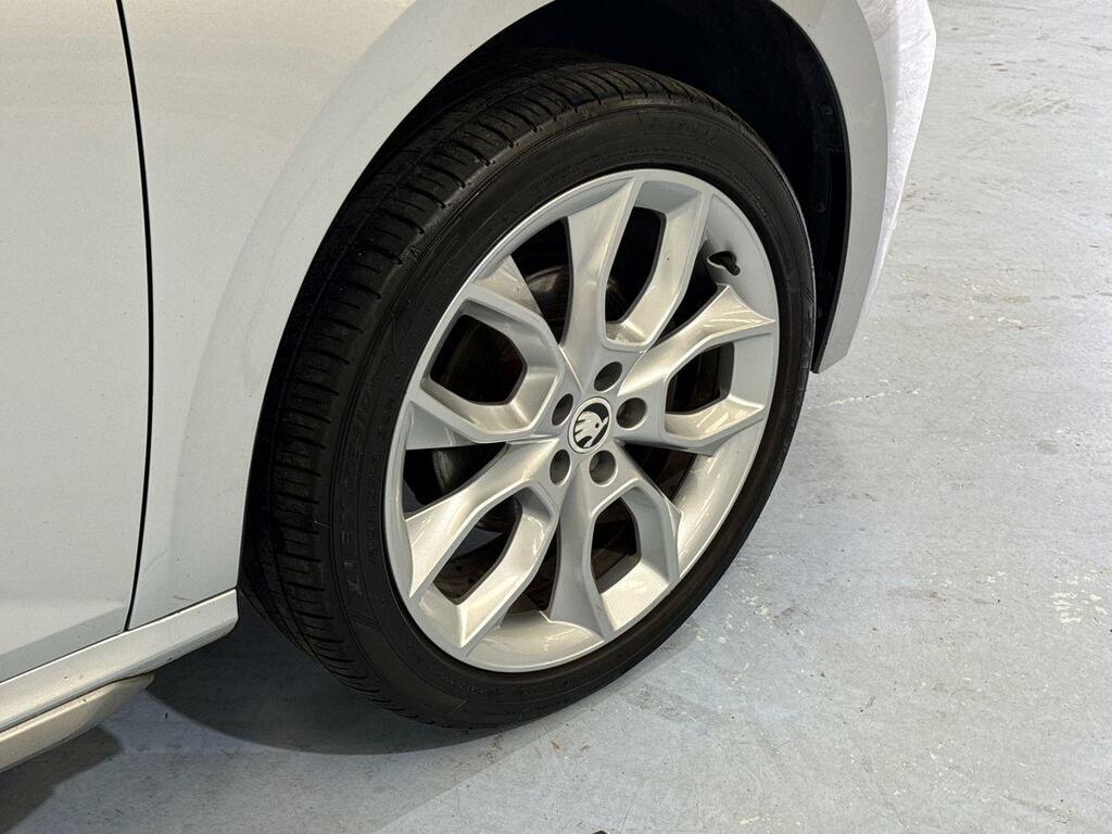 Skoda Kamiq 1.0 Tsi Se L CP70EWE Silver #4