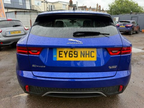Jaguar E-Pace 2.0D R-dynamic 2Wd Black #7