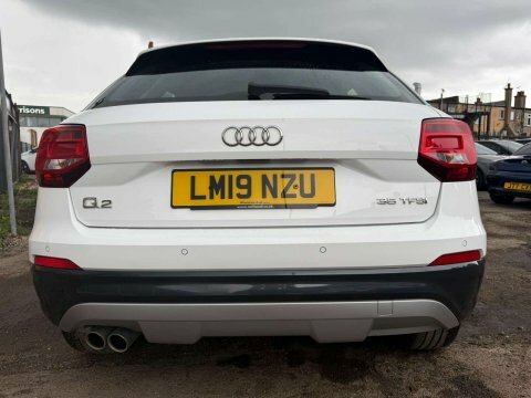 Audi Q2 Tdi Sport Blue #9