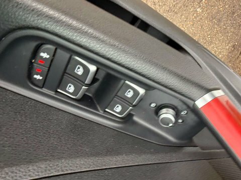 Audi Q2 Tdi Sport Blue #25