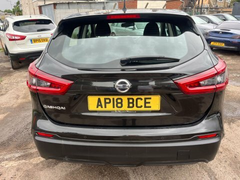 Nissan Qashqai 1.2 Qashqai Acenta Black #6