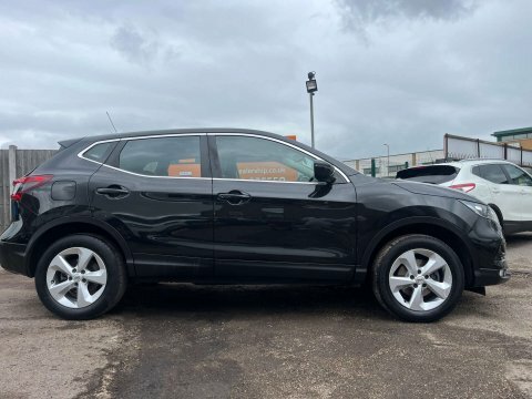 Nissan Qashqai 1.2 Qashqai Acenta Black #5