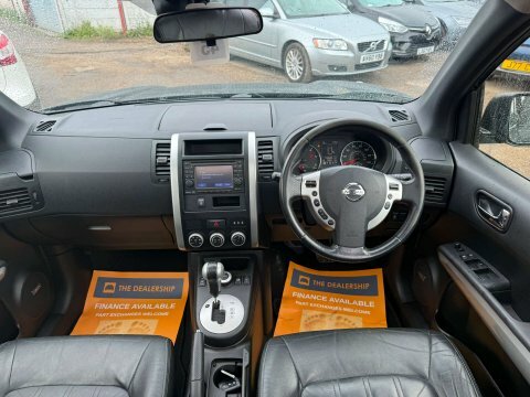 Nissan X-Trail Tekna Beige #64