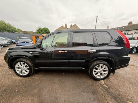 Nissan X-Trail Tekna Beige #15