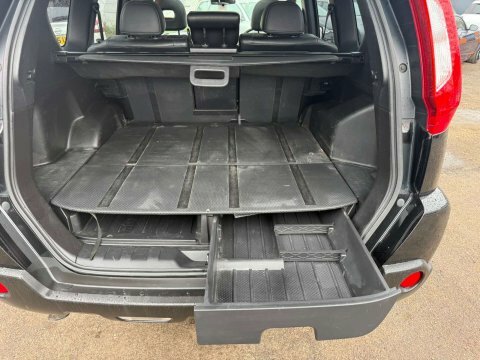 Nissan X-Trail Tekna Beige #17
