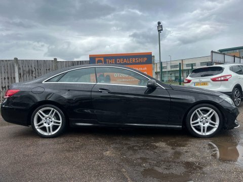 Mercedes-Benz E Class 2.1 E250 Amg Black #5