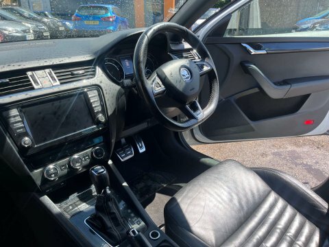 Skoda Octavia Vrs White #33