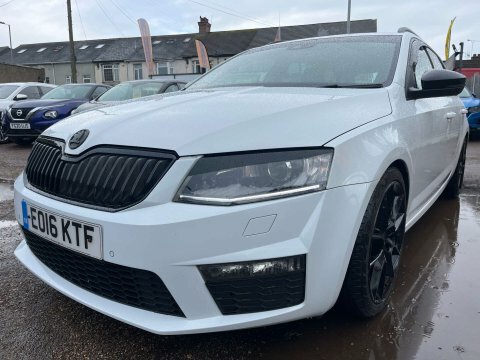 Skoda Octavia Vrs White #13