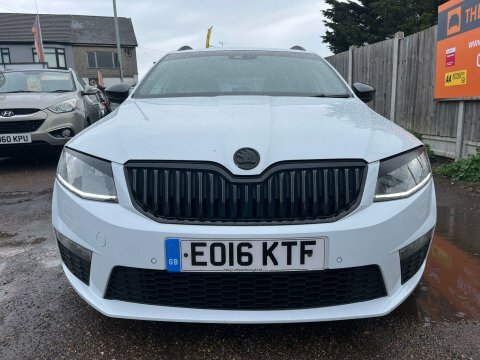Skoda Octavia Vrs White #15