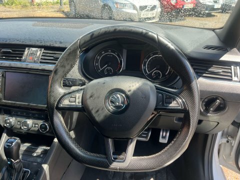 Skoda Octavia Vrs White #16
