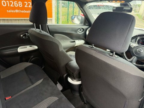 Nissan Juke Acenta Xtronic Red #19
