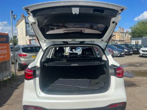 MG HS Mg Motor Uk Hs 1.5 Tgi Exclusive Dct Black #39