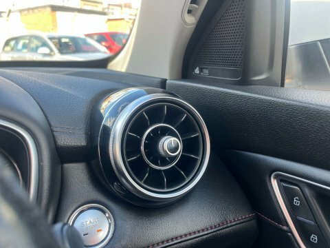 MG HS Mg Motor Uk Hs 1.5 Tgi Exclusive Dct Black #32