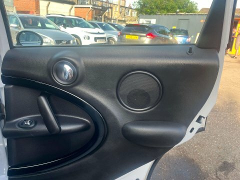Mini Countryman 1.6 Cooper 122 Bhp Silver #23