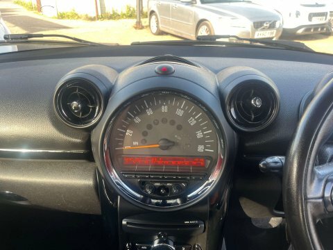 Mini Countryman 1.6 Cooper 122 Bhp Silver #36