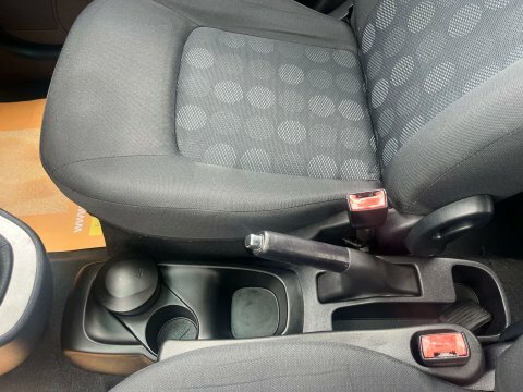 Hyundai I10 Style 5-Door Silver #36