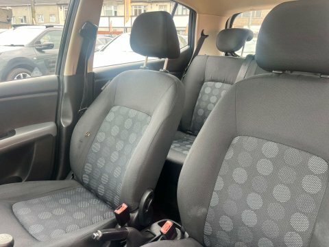 Hyundai I10 Style 5-Door Silver #32