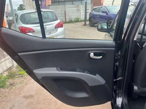 Hyundai I10 Style 5-Door Silver #22