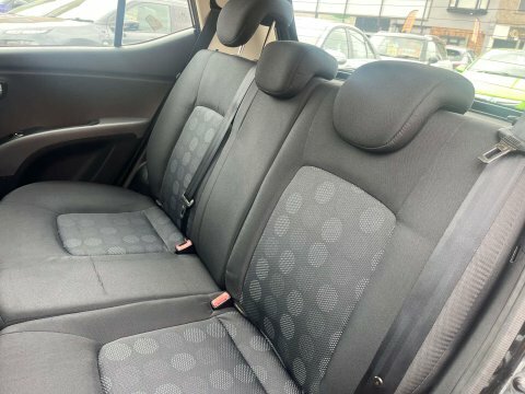 Hyundai I10 Style 5-Door Silver #24