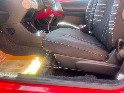 Citroen C1 1.0I Vtr Euro 5 White #104