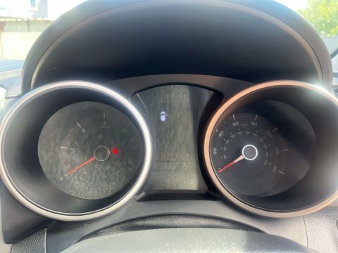 SsangYong Tivoli 1.6 D Elx White #41