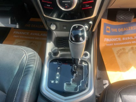 SsangYong Tivoli 1.6 D Elx White #46