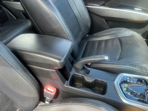 SsangYong Tivoli 1.6 D Elx White #101
