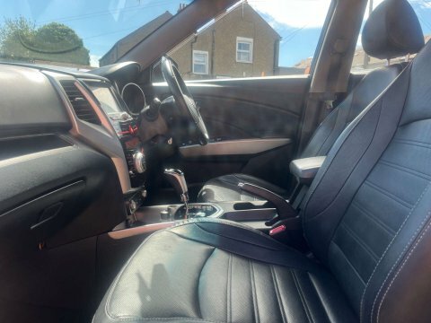 SsangYong Tivoli 1.6 D Elx White #31
