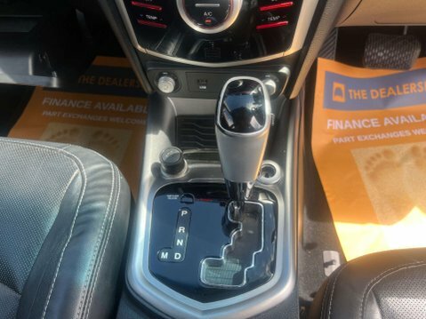 SsangYong Tivoli 1.6 D Elx White #98