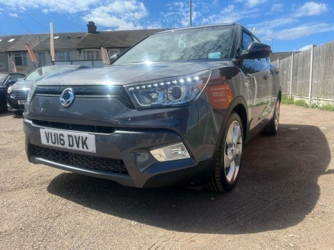 SsangYong Tivoli 1.6 D Elx White #16