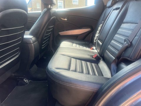 SsangYong Tivoli 1.6 D Elx White #24