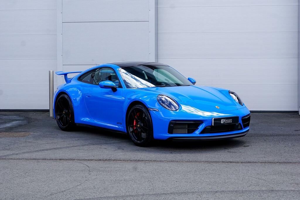 Porsche 911 3.0 T 992 Carrera 4 Gts Blue