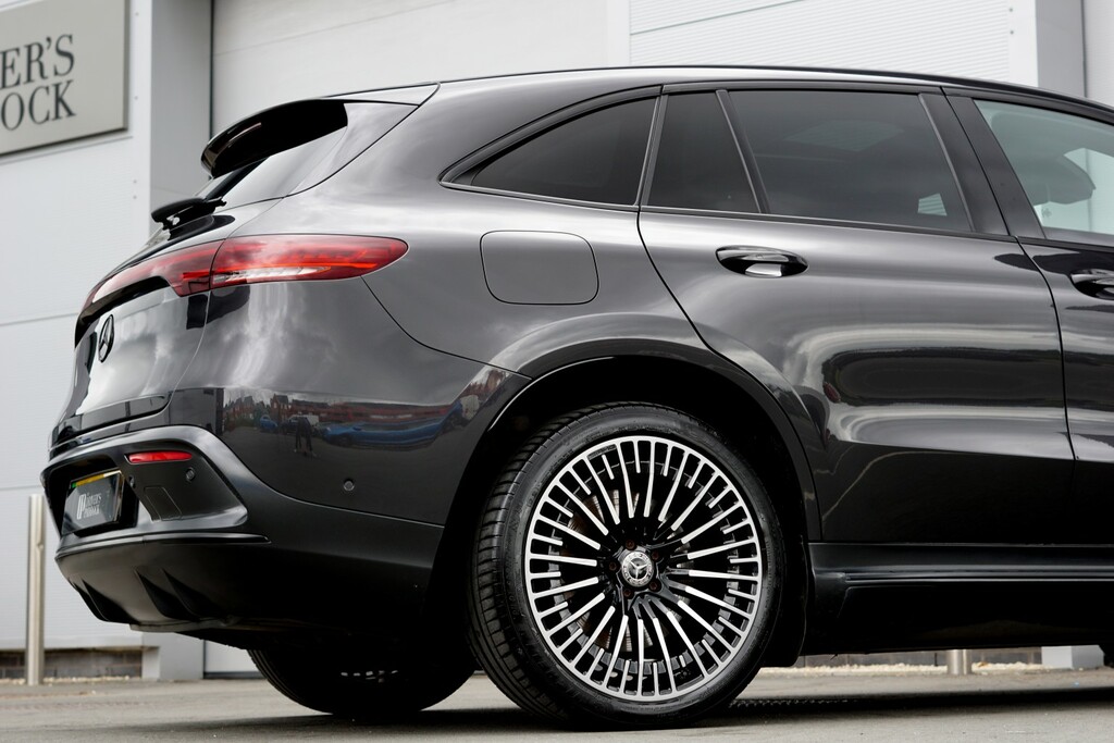 Mercedes-Benz EQC Eqc 400 Amg Line Premium 4Matic Grey #23
