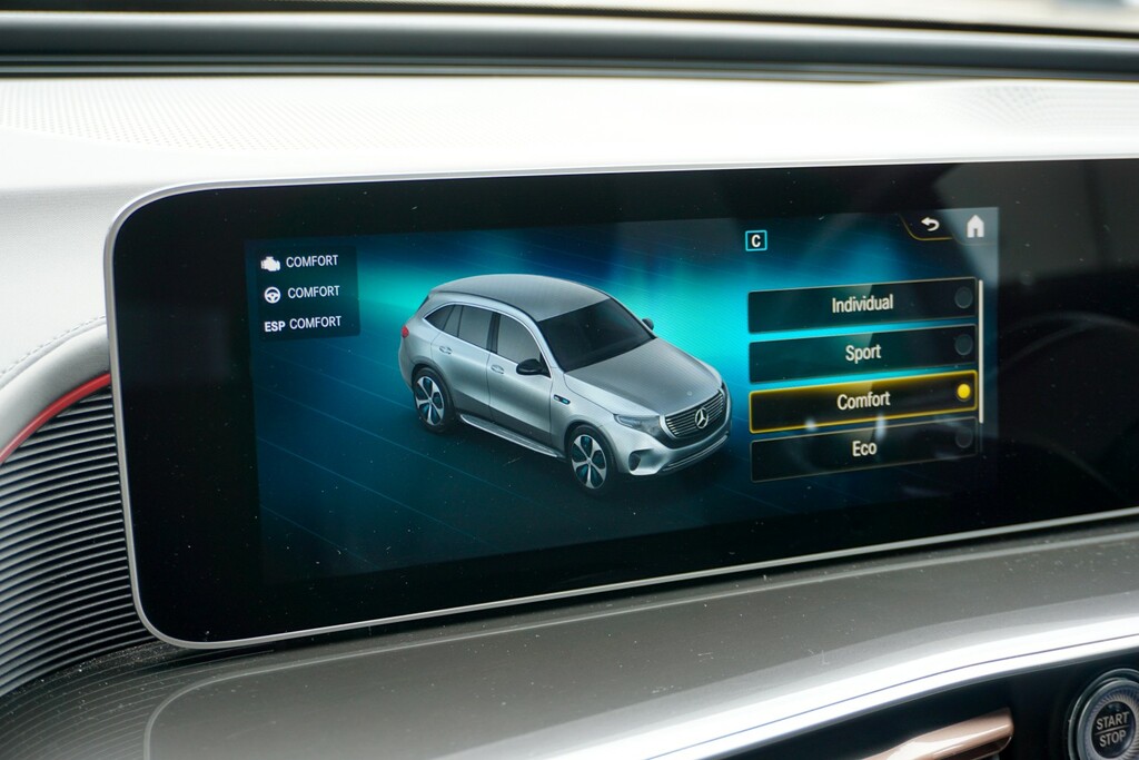 Mercedes-Benz EQC Eqc 400 Amg Line Premium 4Matic Grey #41