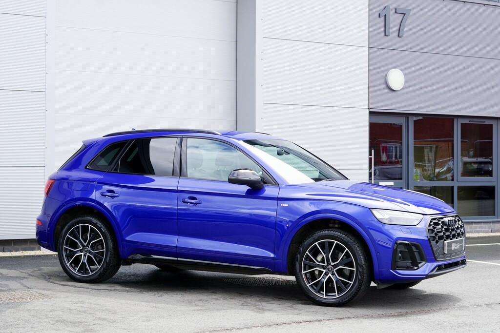 Audi Q5 2.0 Tfsie 50 Black Edition Blue #3