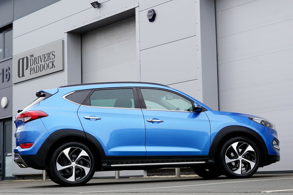 Hyundai Tucson Se Nav White #24