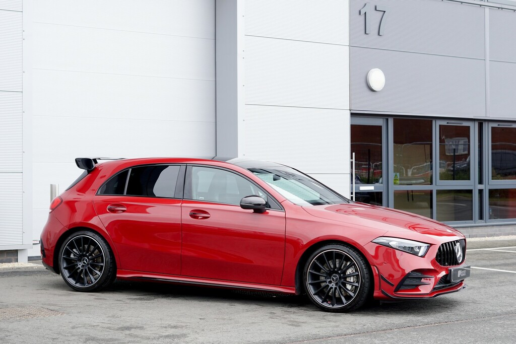 Mercedes-Benz A Class 2.0 A35 Amg FD21VVR Red #3