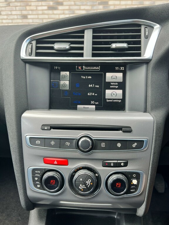 Citroen C4 1.6 Bluehdi Selection 118 Bhp Upto 80Mpg, Free Silver #23