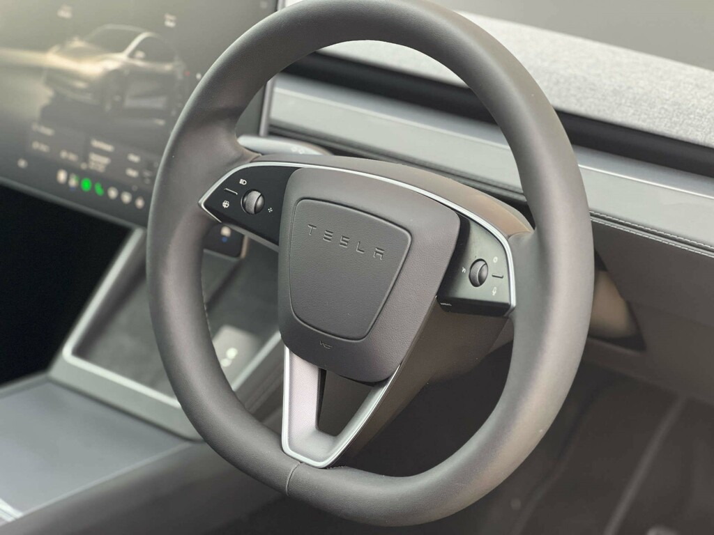 Tesla Model Y Suv Long Range Rwd 202574 Blue #37