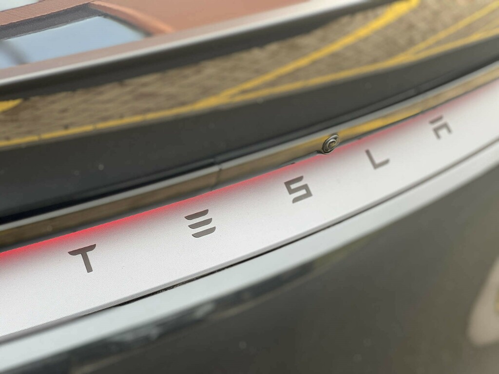 Tesla Model Y Suv Long Range Rwd 202574 Blue #20