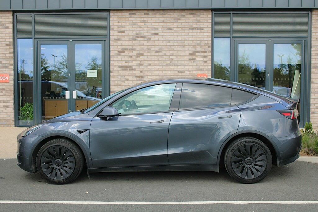 Tesla Model Y Long Range Awd 4Wd #4